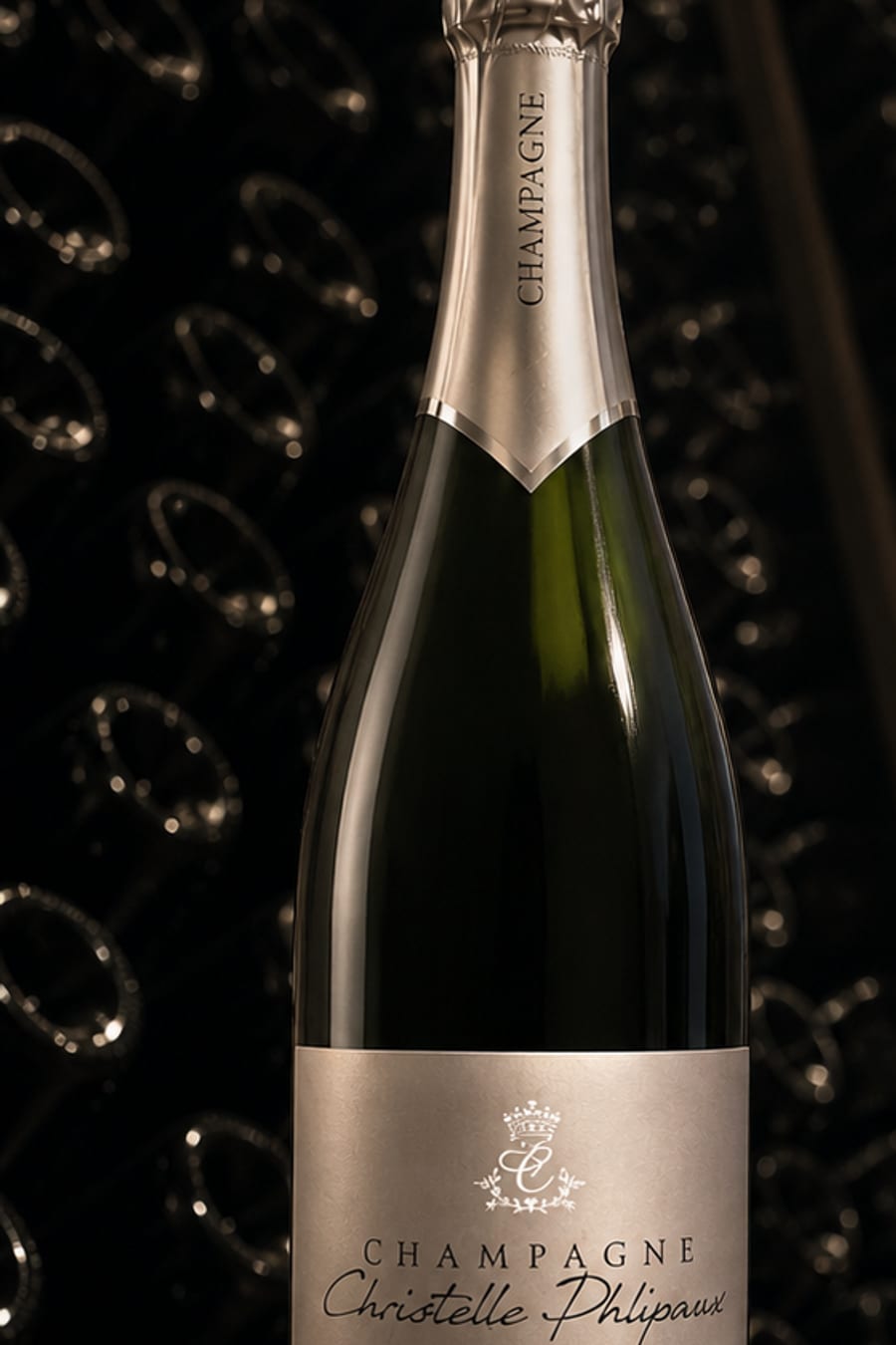 Bouteille de Brut Tradition en cave Champagne Christelle Phlipaux
